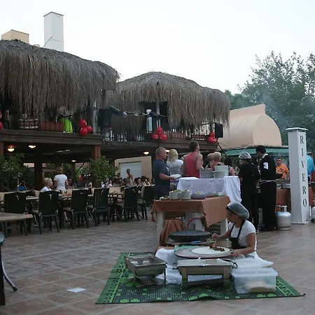 Hotel Rivero 4*
